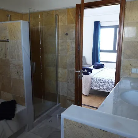 Endearing Lanzarote Dorada 3 Bedrooms Private Pool Sun Terrace Hot Tub فيلة *