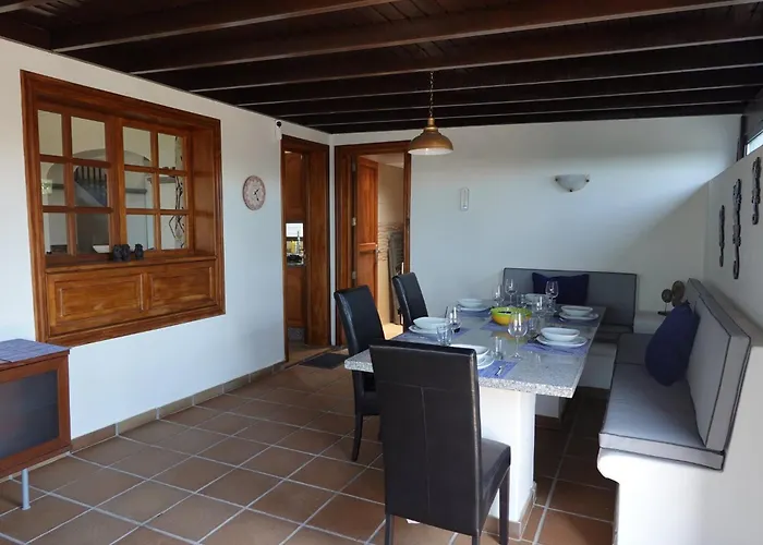 Endearing Lanzarote Dorada 3 Bedrooms Private Pool *