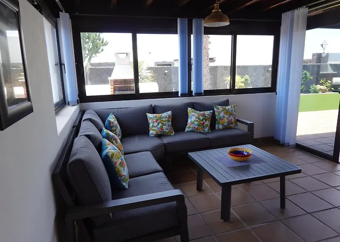 Endearing Lanzarote Dorada 3 Bedrooms Private Pool Βίλα Πλάγια Μπλάνκα